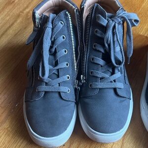 Dolce Vita Gray Women's Sneakers